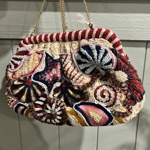 Viral TikTok Beaded Seashells Clutch/Crossbody